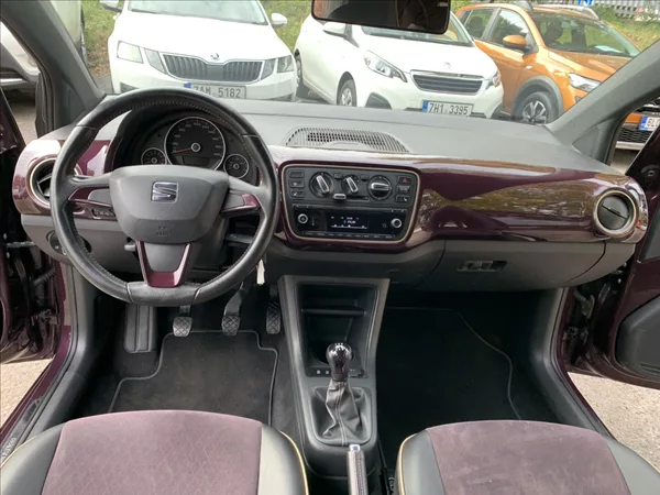 Seat Mii 1,0 i COSMOPOLITAN,ČR - foto 11