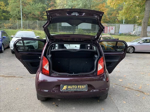 Seat Mii 1,0 i COSMOPOLITAN,ČR - foto 17