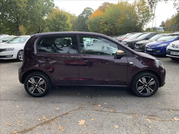 Seat Mii 1,0 i COSMOPOLITAN,ČR - foto 4