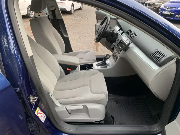 Volkswagen Passat 2,0 TDI DSG - foto 14
