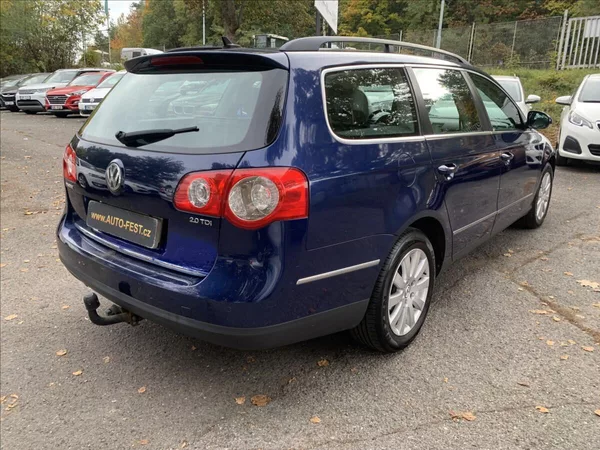 Volkswagen Passat 2,0 TDI DSG - foto 8
