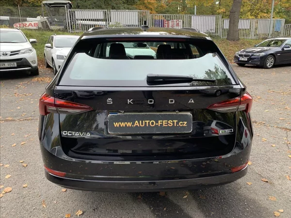 Škoda Octavia 1,5 TSI DSG 1.MAJ.,ČR,SERVISKA - foto 7
