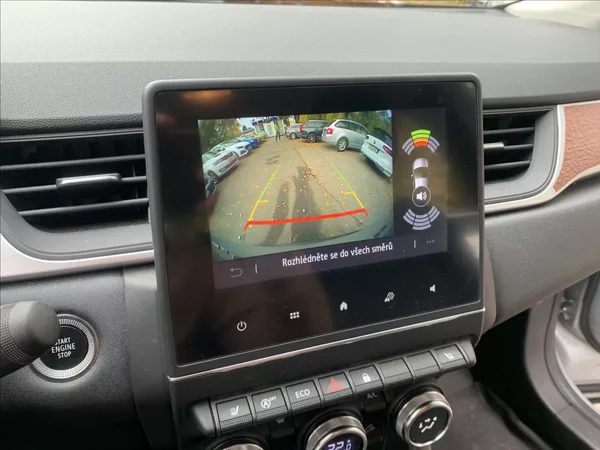 Renault Captur 1,3 TCE ZEN,ČR,1.MAJ,SERVISKA - foto 12