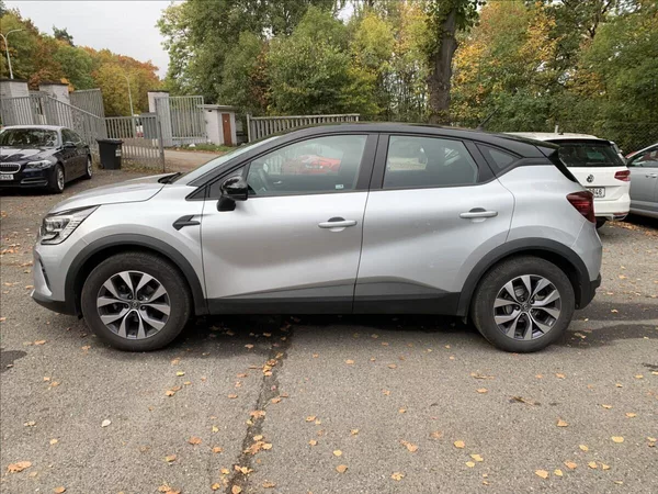 Renault Captur 1,3 TCE ZEN,ČR,1.MAJ,SERVISKA - foto 5
