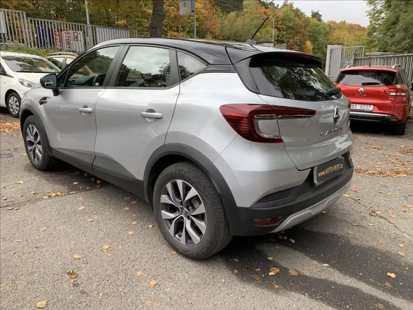 Renault Captur 1,3 TCE ZEN,ČR,1.MAJ,SERVISKA - foto 6