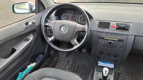 Škoda Fabia 1.2 HTP 47kw klima tempomat - foto 14