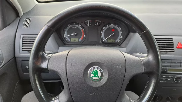 Škoda Fabia 1.2 HTP 47kw klima tempomat - foto 22