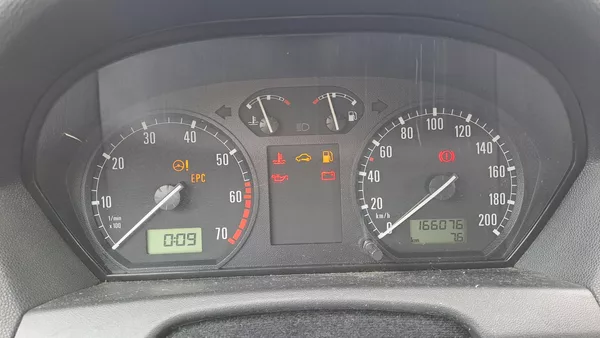 Škoda Fabia 1.4 MPI Classic - foto 23