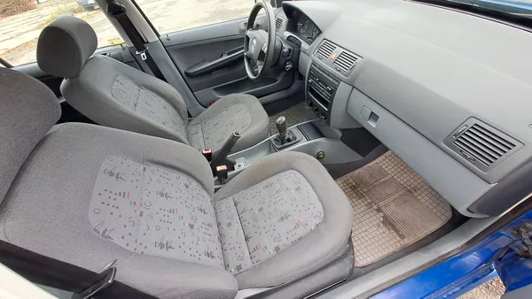 Škoda Fabia 1.4 MPI Classic - foto 7
