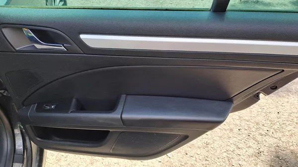 Škoda Superb 1.8 TSI Elegance - foto 10