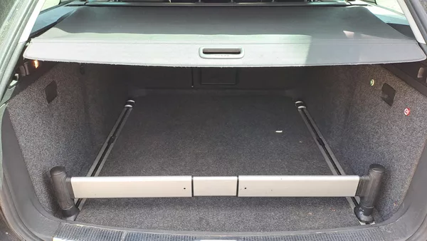 Škoda Superb 1.8 TSI Elegance - foto 11