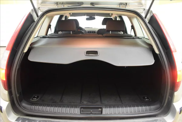 Ford Mondeo 1,8 i GHIA,PO SERVISU,BEZ KORO - foto 12
