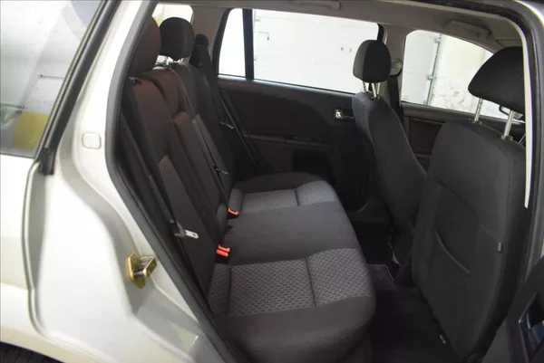 Ford Mondeo 1,8 i GHIA,PO SERVISU,BEZ KORO - foto 13