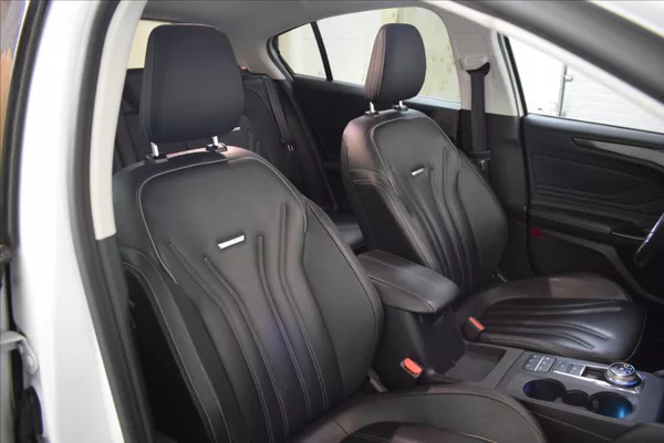 Ford Focus 2,0 TDCi VIGNALE,EXKLUZIVNÍ VÝ - foto 17