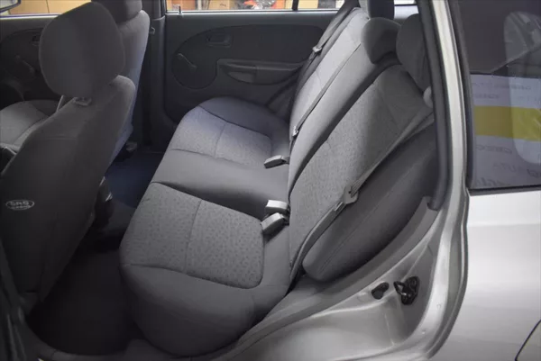 Kia Rio 1,3 i SUPER STAV,PO SERVISU - foto 14