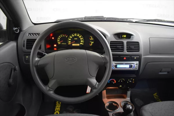 Kia Rio 1,3 i SUPER STAV,PO SERVISU - foto 8