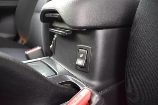 Mazda 6 2,0 MZR-CD PO SERVISU,TOP STAV - foto 11
