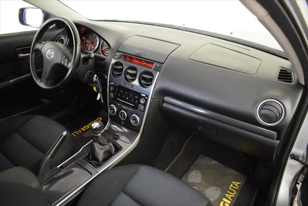Mazda 6 2,0 MZR-CD PO SERVISU,TOP STAV - foto 18