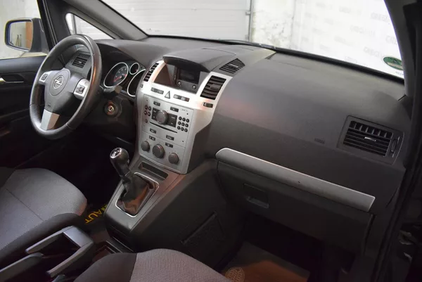 Opel Zafira 1,6 i PRAVIDELNÝ SERVIS TOP ST - foto 14