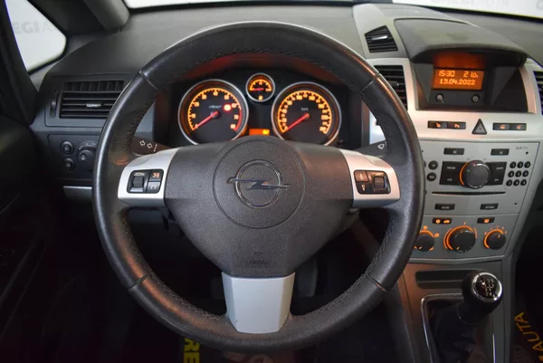 Opel Zafira 1,6 i PRAVIDELNÝ SERVIS TOP ST - foto 16