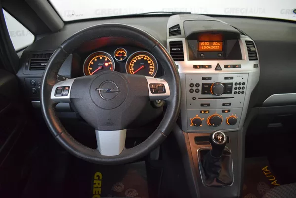 Opel Zafira 1,6 i PRAVIDELNÝ SERVIS TOP ST - foto 23