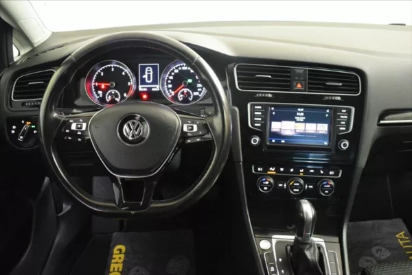 Volkswagen Golf 2,0 TDI 1.MAJ,NOVÉ ČR,SUPER ST - foto 16