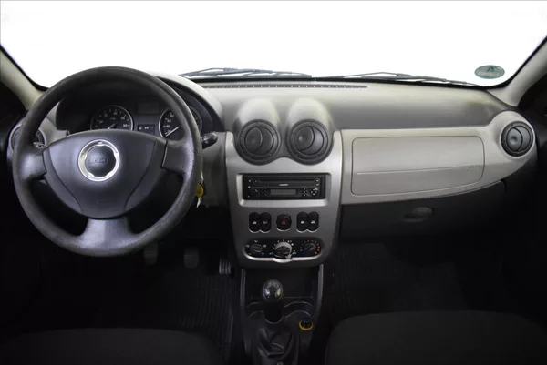 Dacia Sandero 1,4 i PO SERVISU,SUPER STAV - foto 16