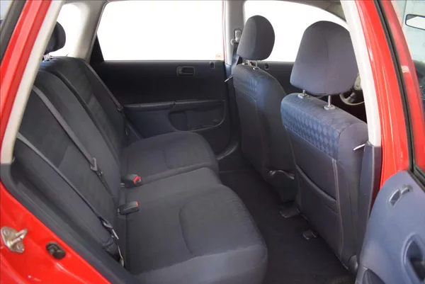 Honda Civic 1,4 i BEZ KOROZE,PO SERVISU - foto 4
