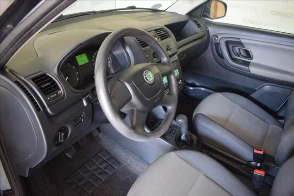 Škoda Fabia 1,2 TSi PO SERVISU,TOP STAV - foto 10