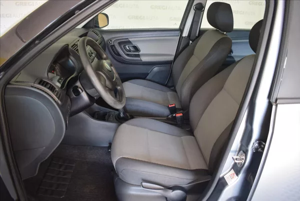 Škoda Fabia 1,2 TSi PO SERVISU,TOP STAV - foto 11
