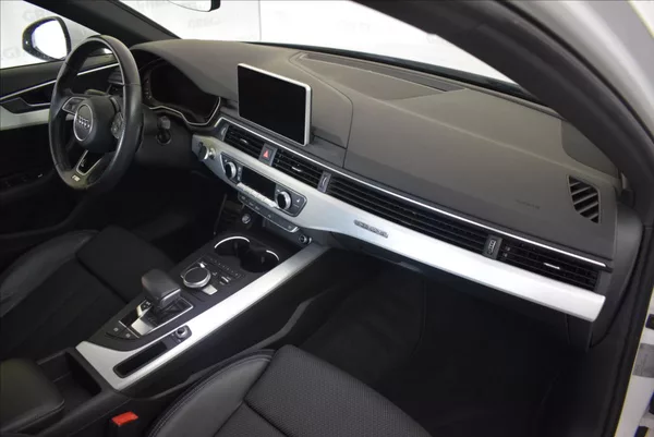 Audi A4 2,0 TDi S-LINE,PERFEKTNÍ STAV - foto 21