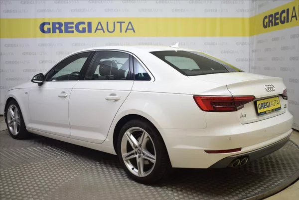 Audi A4 2,0 TDi S-LINE,PERFEKTNÍ STAV - foto 5