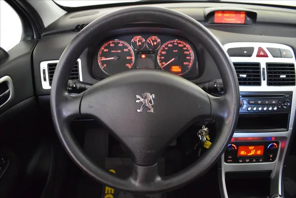 Peugeot 307 1,6 i STAV NOVÉHO VOZU - foto 18