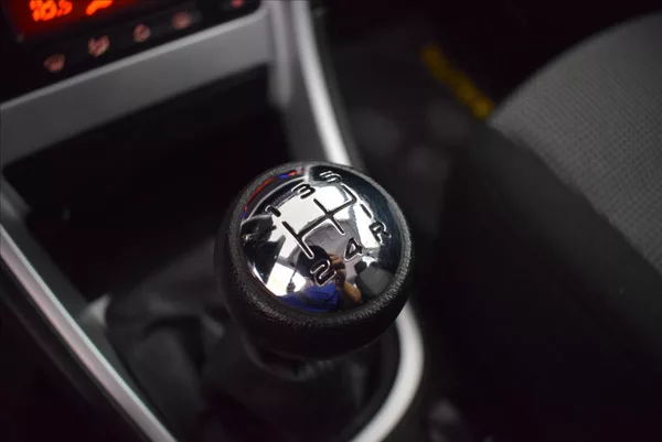 Peugeot 307 1,6 i STAV NOVÉHO VOZU - foto 21