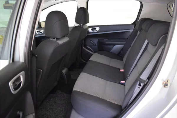 Peugeot 307 1,6 i STAV NOVÉHO VOZU - foto 4