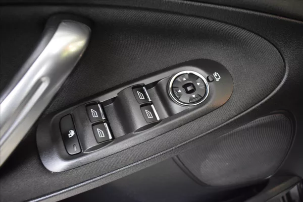 Ford S-MAX 1,6 EB 7MÍST,TOP STAV,PR.SERVI - foto 11