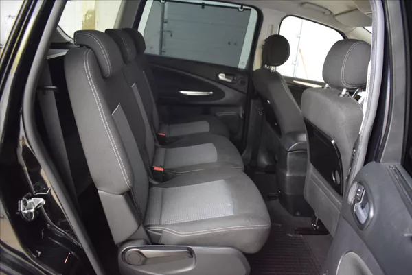 Ford S-MAX 1,6 EB 7MÍST,TOP STAV,PR.SERVI - foto 17
