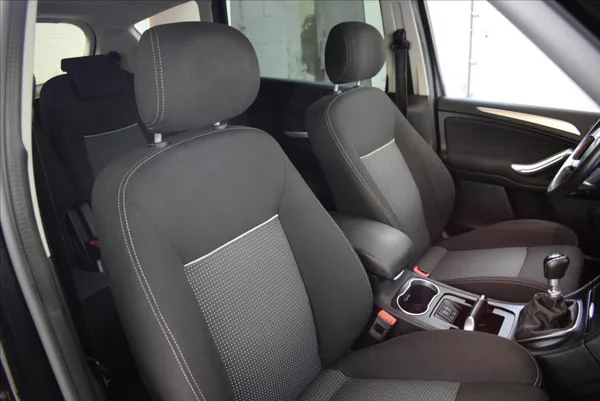 Ford S-MAX 1,6 EB 7MÍST,TOP STAV,PR.SERVI - foto 24