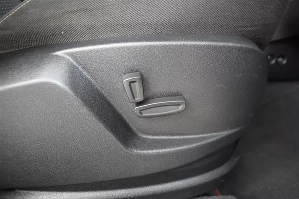 Ford S-MAX 1,6 EB 7MÍST,TOP STAV,PR.SERVI - foto 25