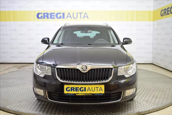 Škoda Superb 1,4 TSi TOP STAV,PO STK