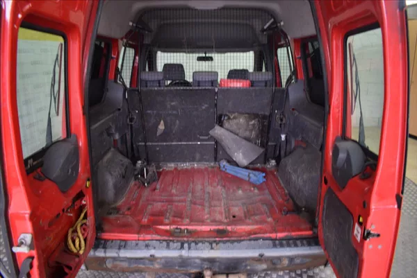 Ford Tourneo Connect 1,8 TDCi L2H2 NOVÉ ČR,1.MAJITE - foto 4