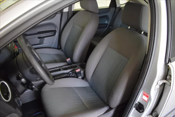 Ford Focus 1,6 TDCi PO SERVISU,PO STK - foto 13