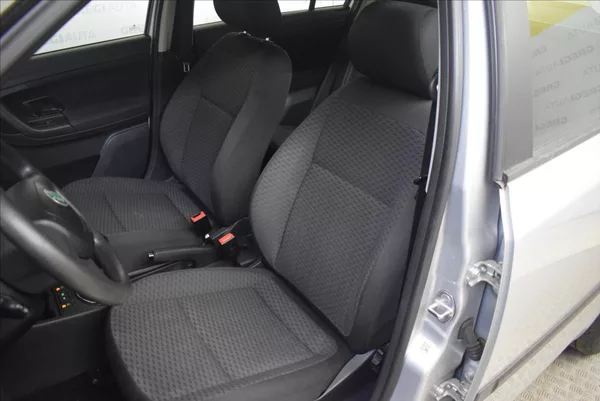 Škoda Fabia 1,2 TSi DIGI KLIMA,SUPER STAV - foto 12