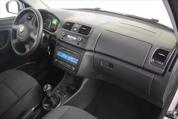 Škoda Fabia 1,2 TSi DIGI KLIMA,SUPER STAV - foto 18