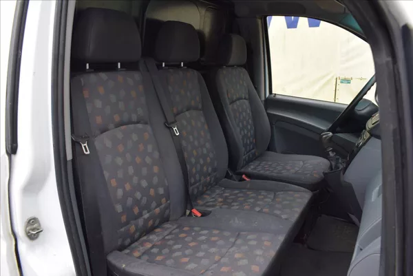 Mercedes-Benz Vito 2,2 CDi LONG,TAŽNÉ - foto 12