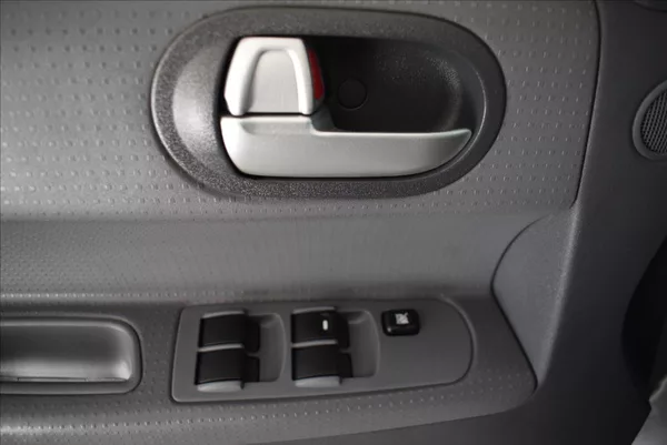 Mitsubishi Colt 1,3 i PR.SERVIS,BEZ KOROZE - foto 23