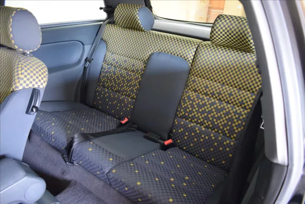 Audi A3 1,6 i AUTOMAT,PO STK - foto 10