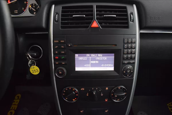 Mercedes-Benz Třídy B B150 AUTOMAT,PO SERVISU - foto 19