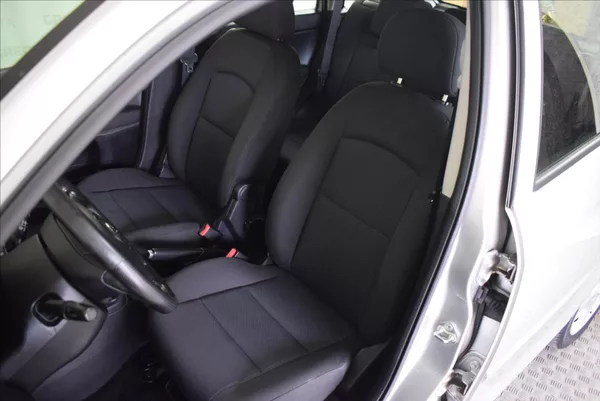 Mazda 2 1,4 i PO SERVISU,SUPER STAV - foto 10