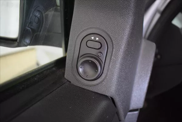 Opel Meriva 1,7 CDTi PO SERVISU,SUPER STAV - foto 21